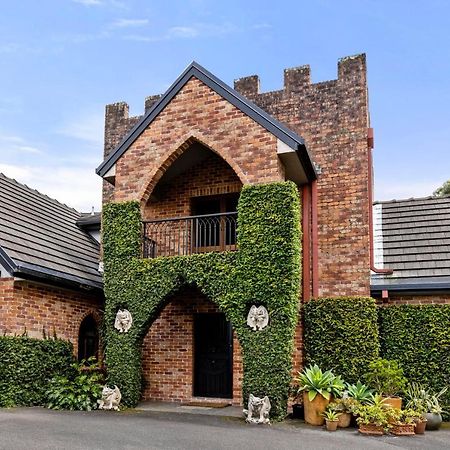 The Castle At Bonville Exterior foto