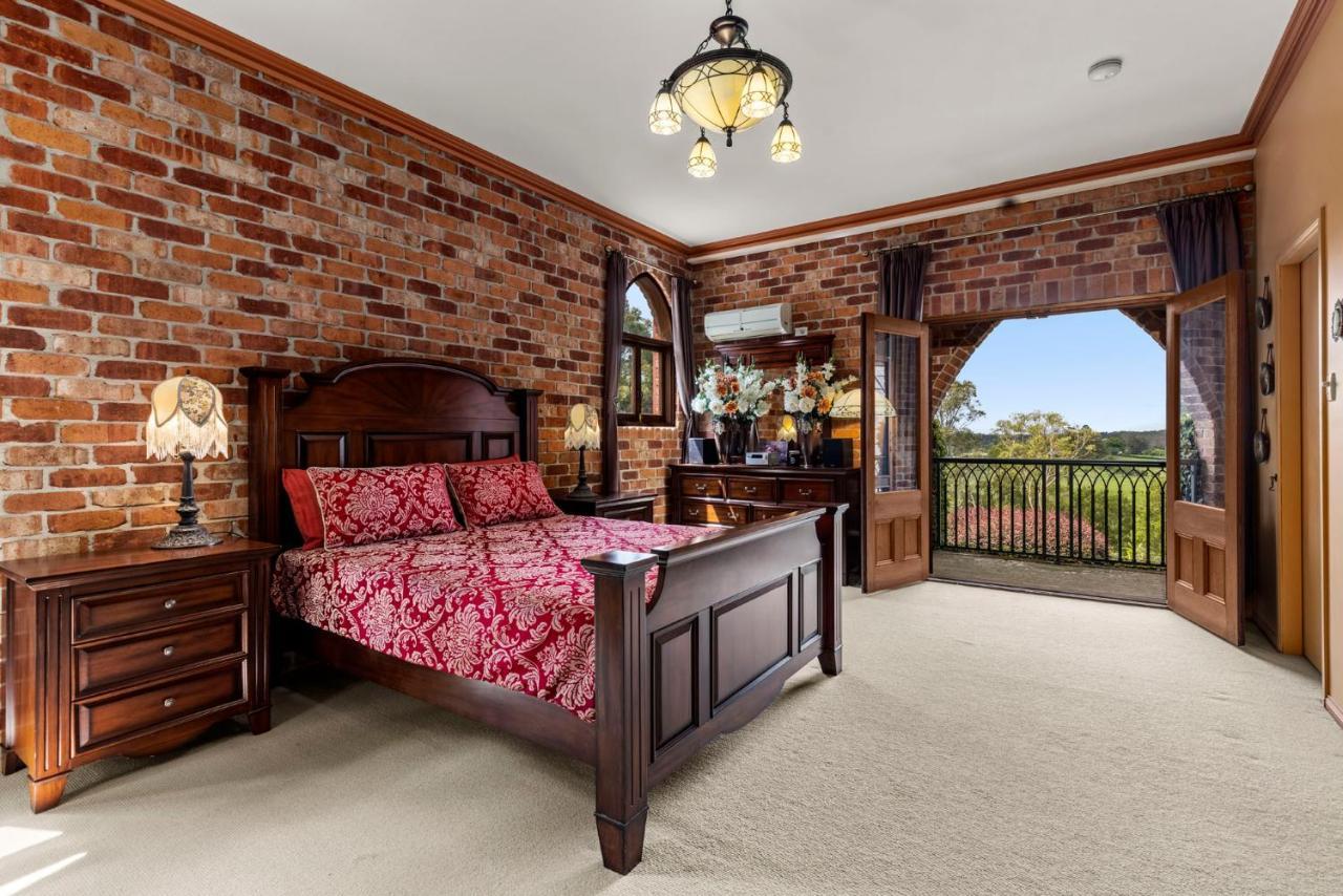 The Castle At Bonville Exterior foto